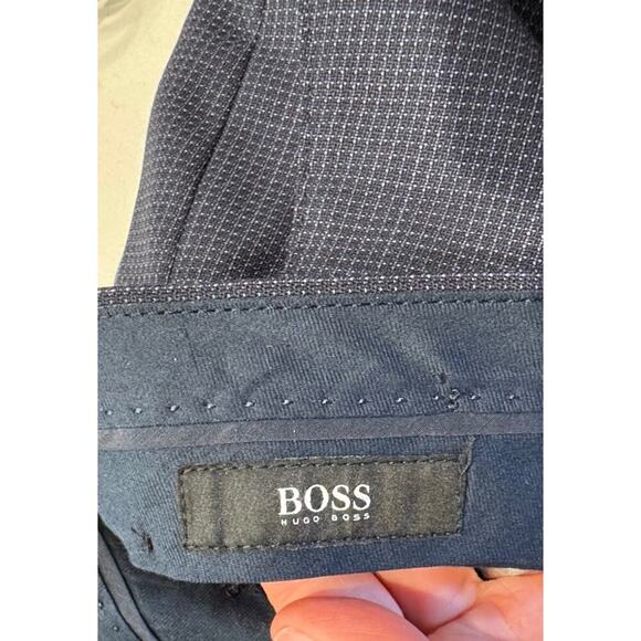 BOSS Hugo Boss Navy Virgin Wool Pants Men’s Size 38R Blue Check Classic Cuffed - Picture 13 of 14